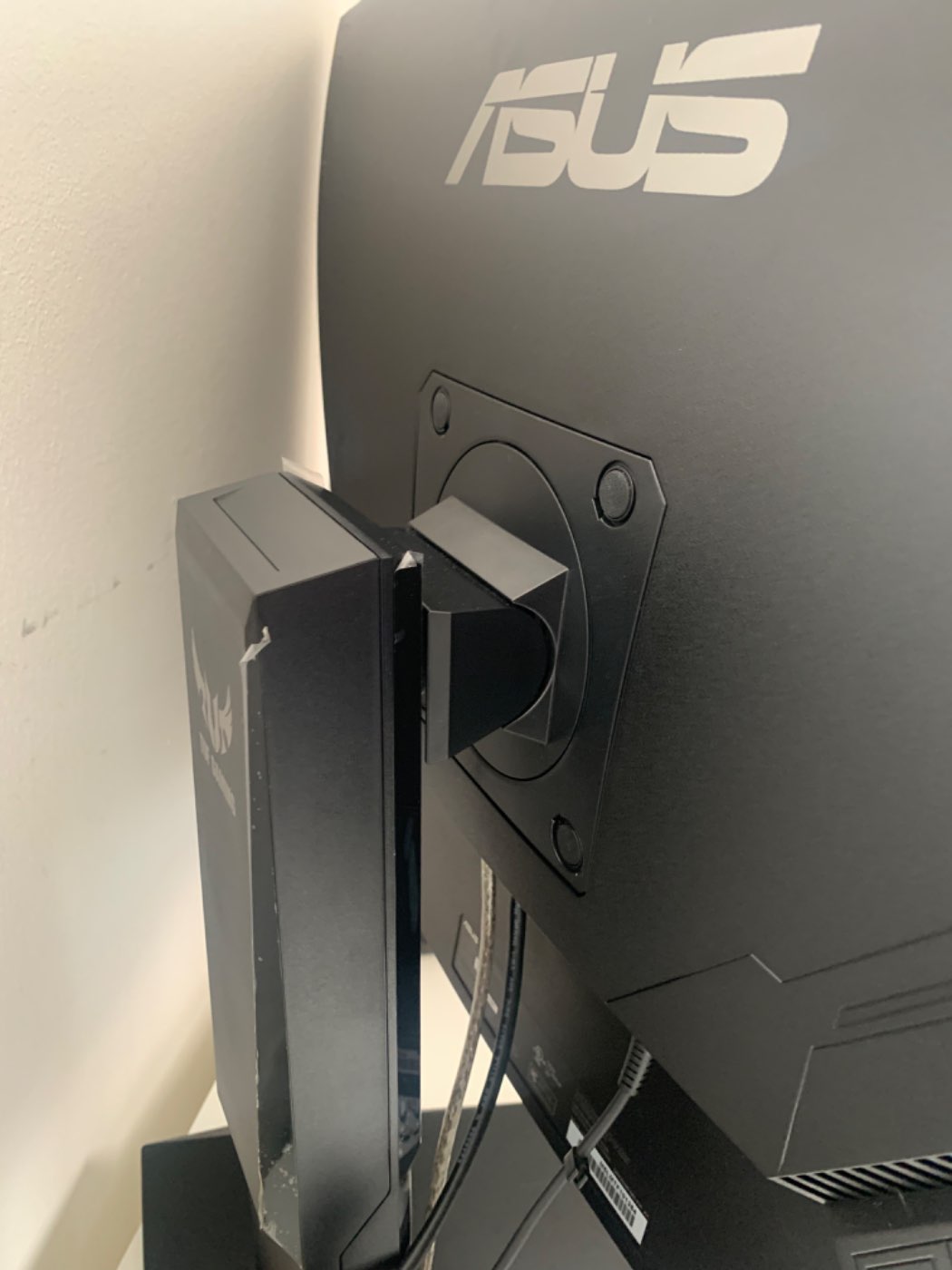 Asus TUF VG32V 2k (32” 1440p) 165Hz 1ms